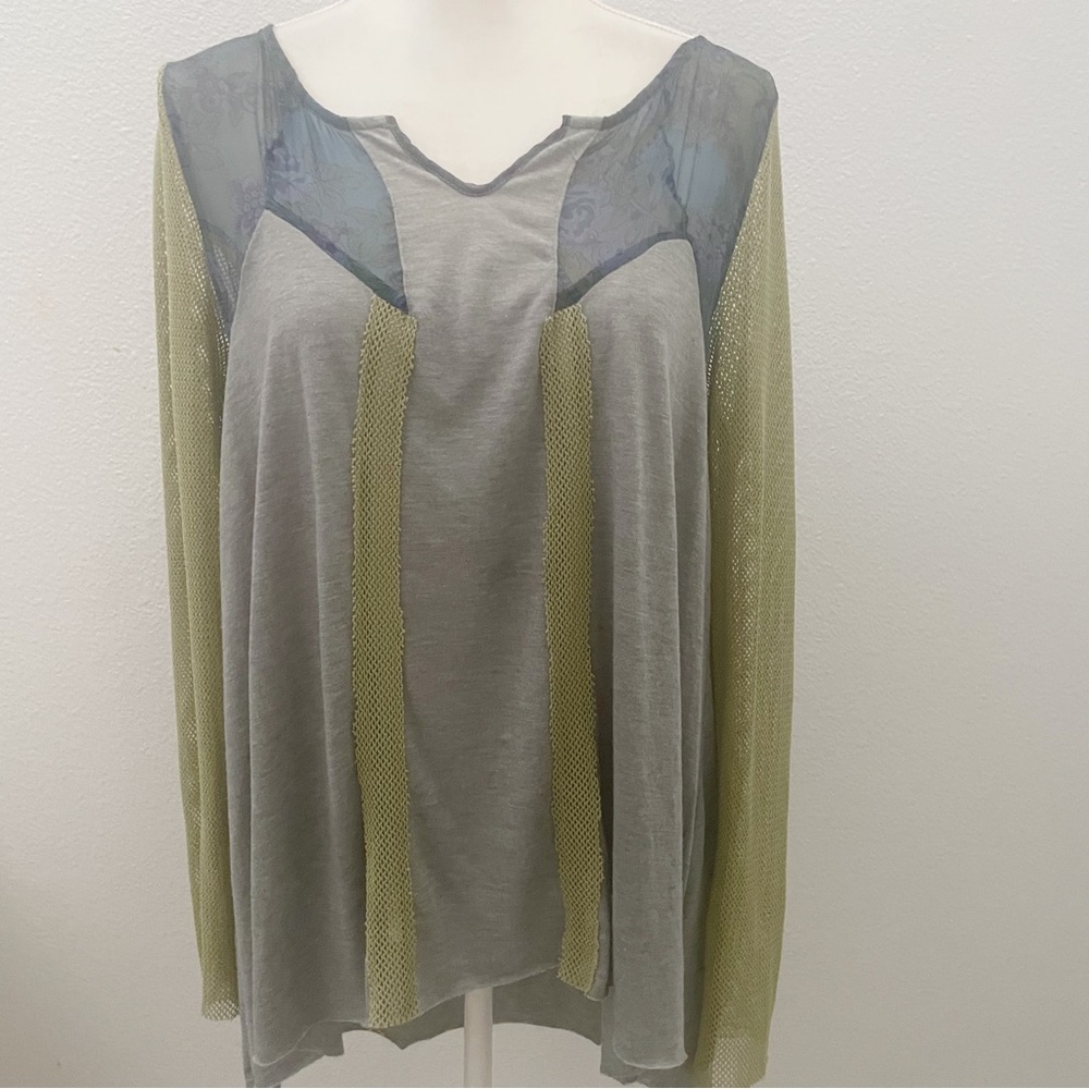 Aratta Silent Journey green mesh sleeve long sleep top size Medium